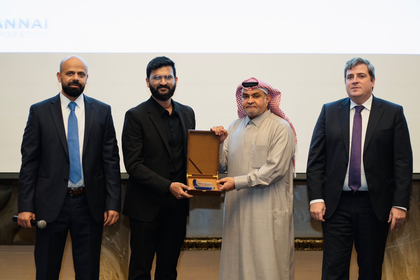 Best Performer Award 2022 - Mannai - Microsoft